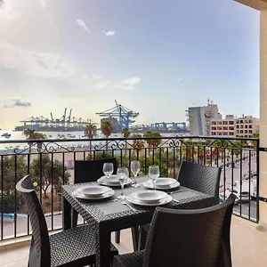 https://luxurious-duplex-seafront-apt-w-amazing-sea-views.hotelssaintjulians.com